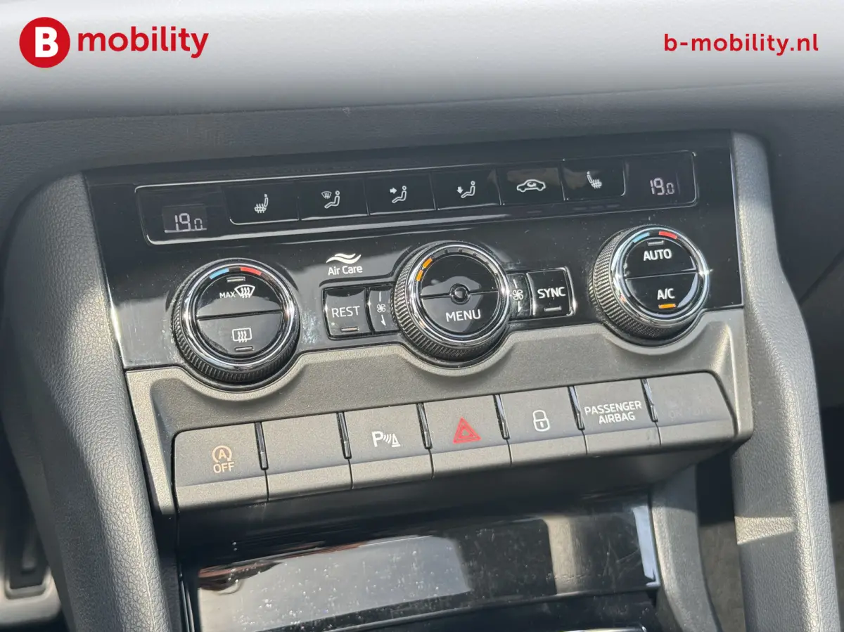 1.5 TSI Sportline Business 150PK DSG Automaat Panoramadak | Achteruitrijcamera | DAB | Stoelverwarming | Sportstoelen
