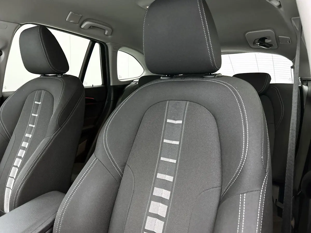 sDrive18i High Executive | Verwarmbare Stoelen & Stuurwiel | Trekhaak | Elektrische Achterklep