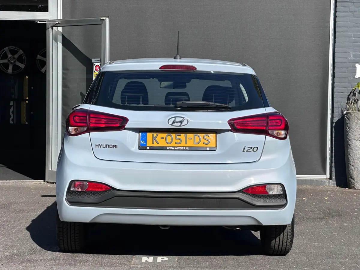 1.0 T-GDI Premium AIRCO / CARPLAY / CRUISE