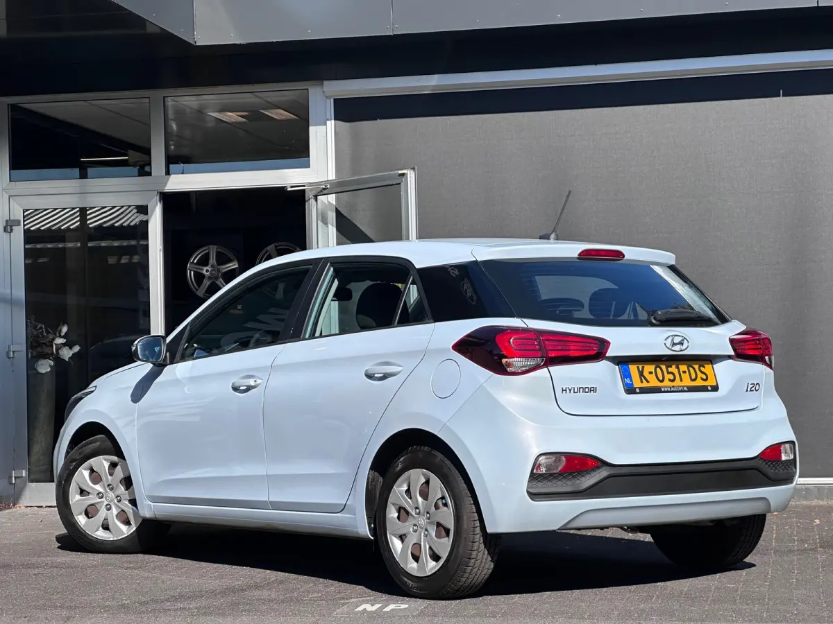 1.0 T-GDI Premium AIRCO / CARPLAY / CRUISE
