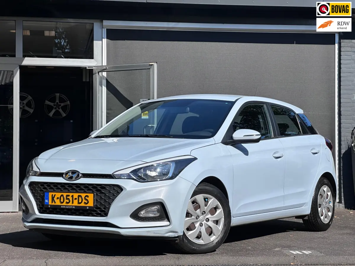 1.0 T-GDI Premium AIRCO / CARPLAY / CRUISE