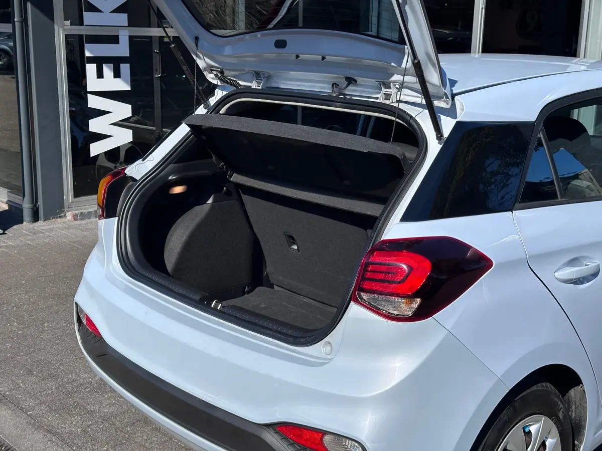 1.0 T-GDI Premium AIRCO / CARPLAY / CRUISE