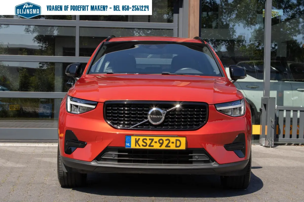 1.5 T4 PHEV Plus Dark|Camera|Memory|R-Design pack