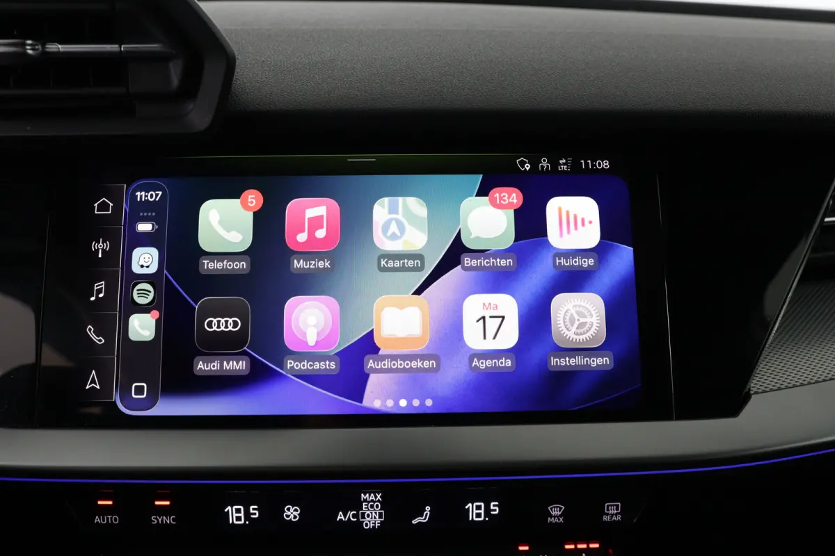 30 TFSI Advanced edition | Open Dak | Afneembare Trekhaak | LED | Sportstoelen | Navi By App | Virtual | Stoelverwarming | Cruise Adaptive | Clima | Parkeersensoren V+A | Keyless