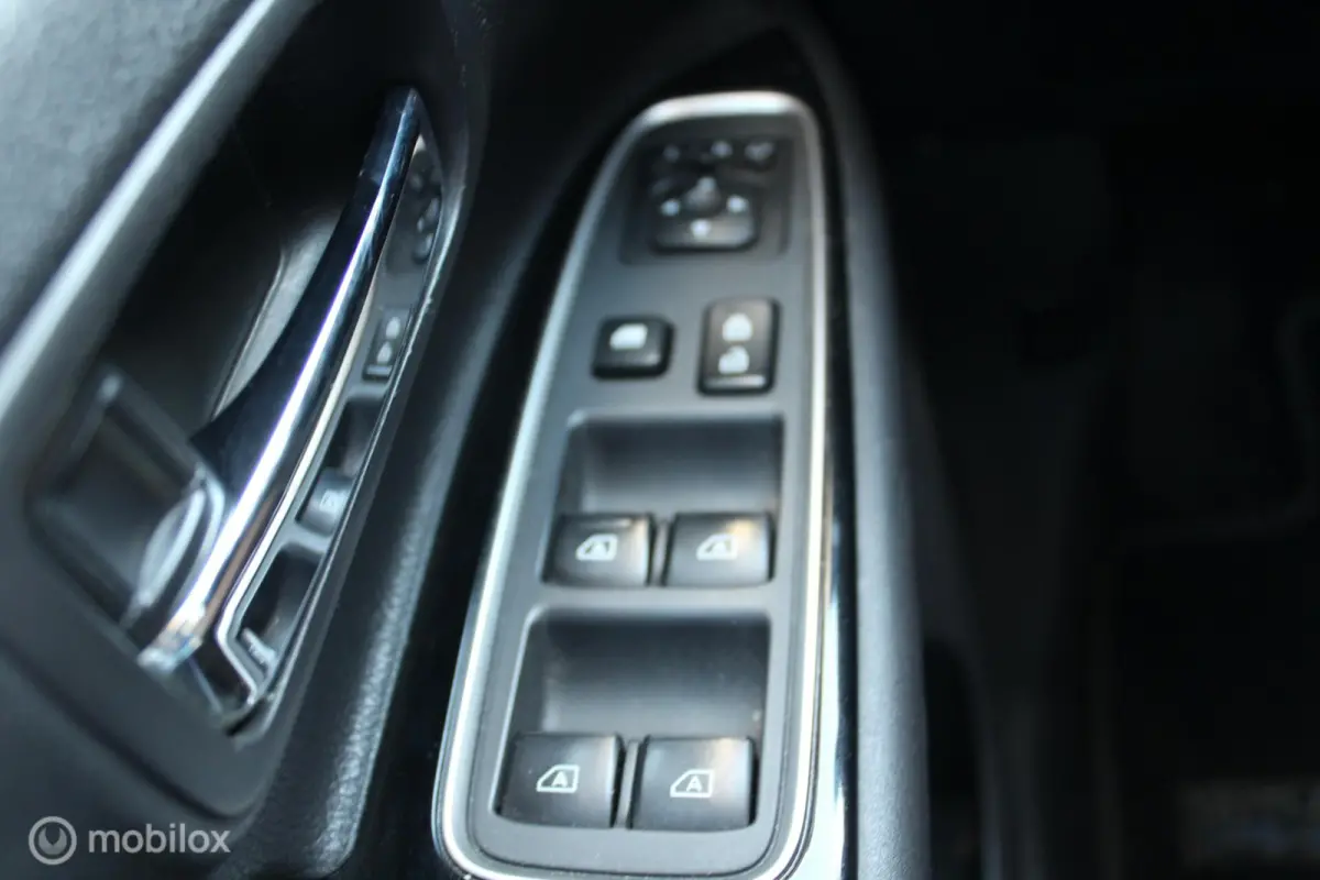 2.4 PHEV Pure Trekhaak/Stoelverwarm/NAP