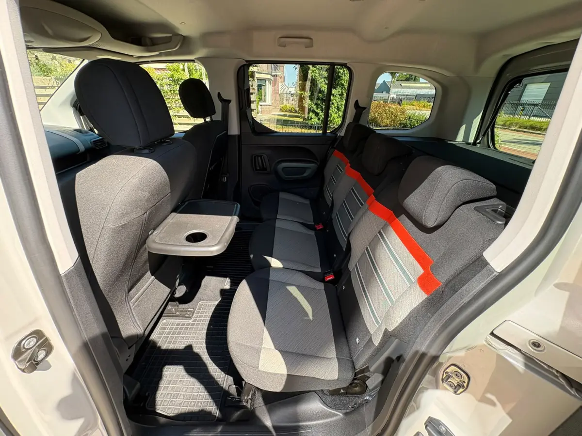 1.2 PureTech XTR GARANTIE! BOM-VOL-OPTIES WEINIG KM! AUTOMAAT