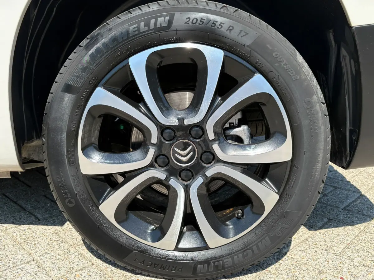 1.2 PureTech XTR GARANTIE! BOM-VOL-OPTIES WEINIG KM! AUTOMAAT