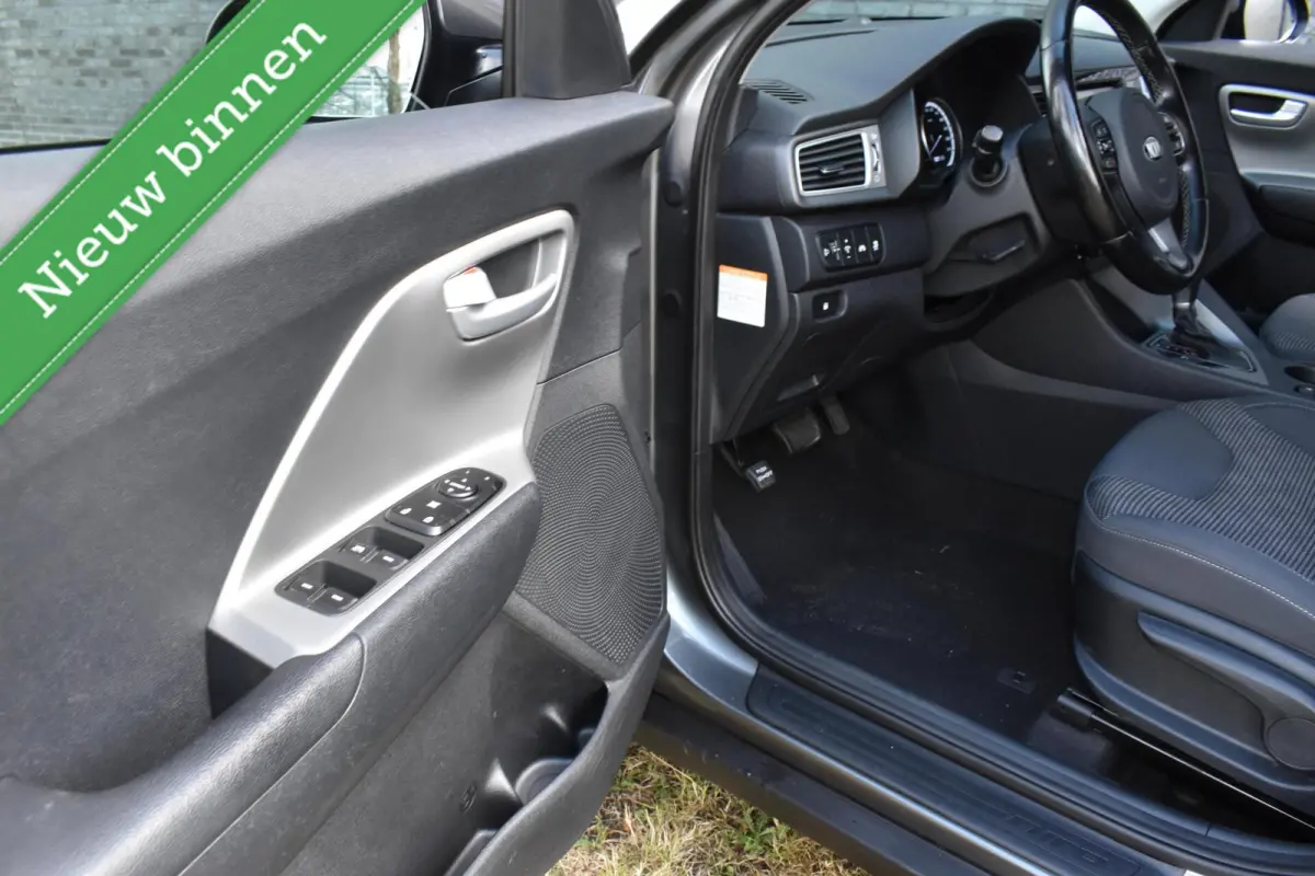 1.6 GDi Hybrid First Edition NAVIGATIE/TREKHAAK/CAMERA/ETC.!