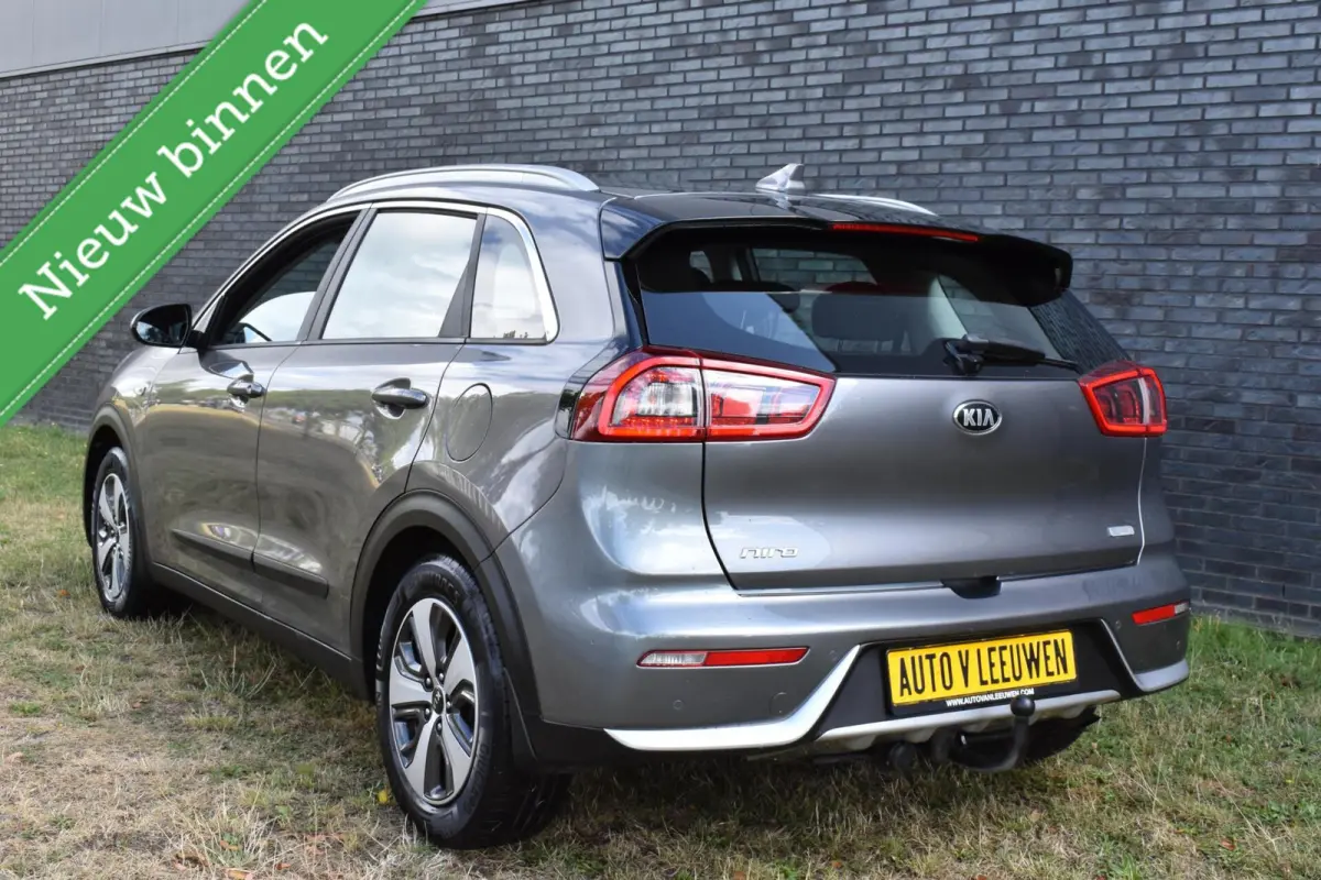 1.6 GDi Hybrid First Edition NAVIGATIE/TREKHAAK/CAMERA/ETC.!