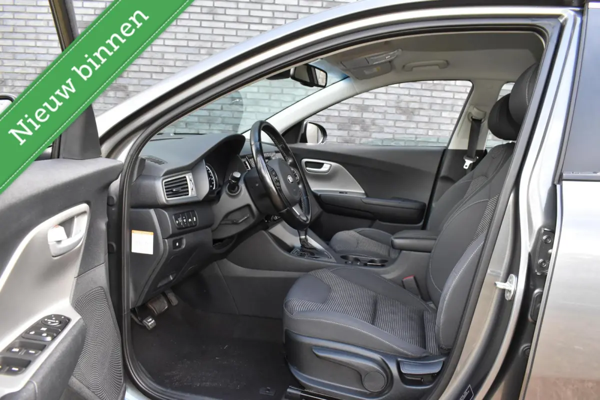 1.6 GDi Hybrid First Edition NAVIGATIE/TREKHAAK/CAMERA/ETC.!