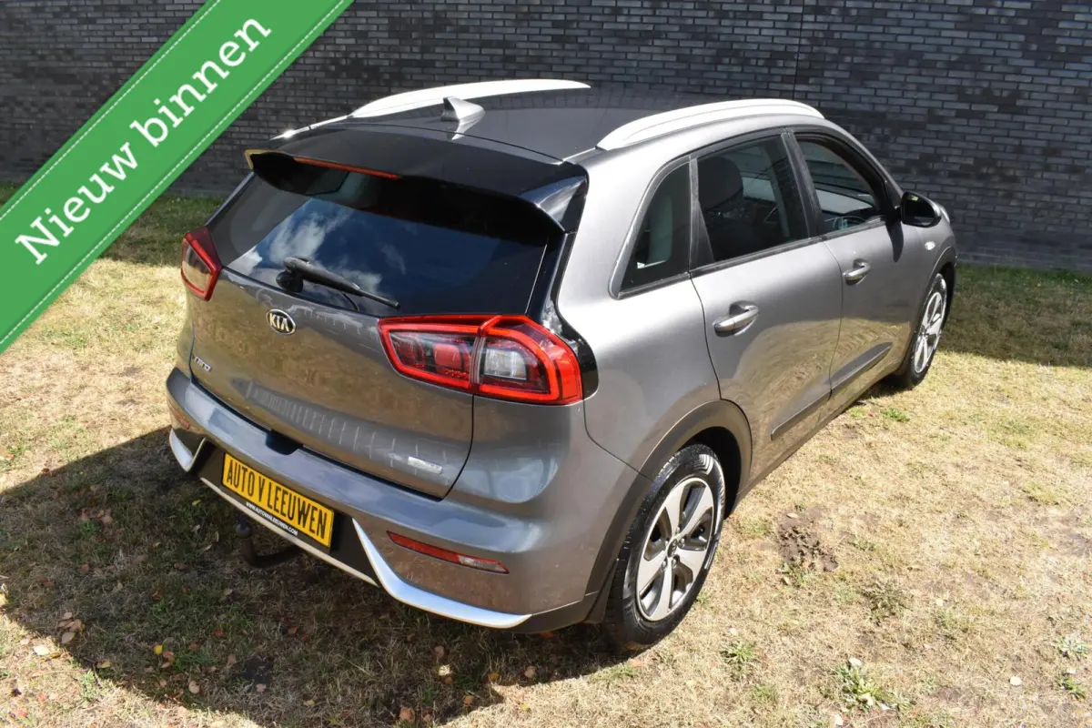 1.6 GDi Hybrid First Edition NAVIGATIE/TREKHAAK/CAMERA/ETC.!