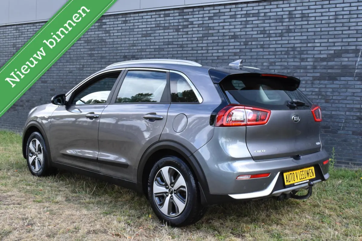 1.6 GDi Hybrid First Edition NAVIGATIE/TREKHAAK/CAMERA/ETC.!