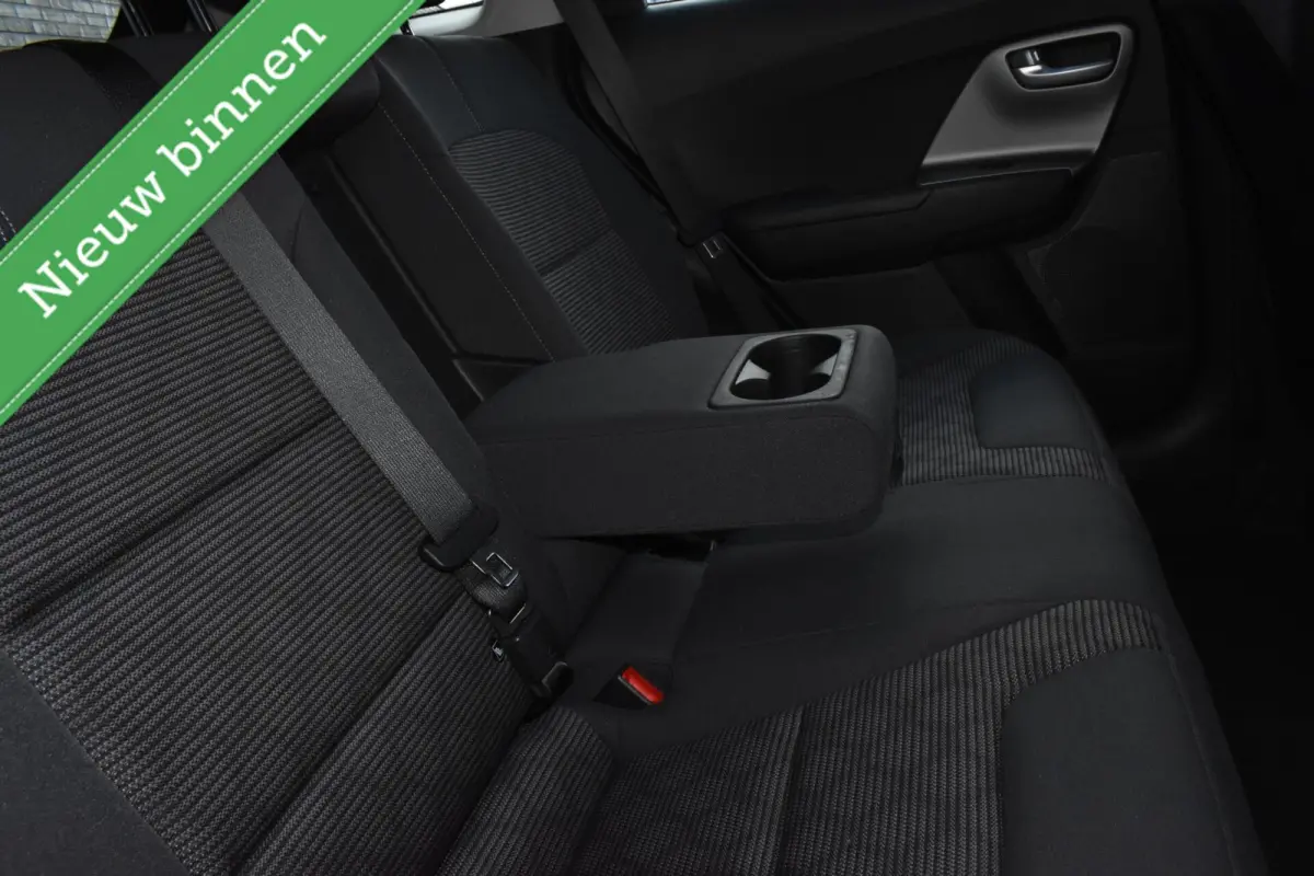 1.6 GDi Hybrid First Edition NAVIGATIE/TREKHAAK/CAMERA/ETC.!
