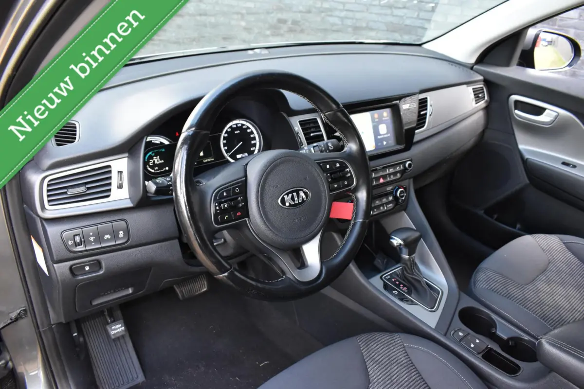 1.6 GDi Hybrid First Edition NAVIGATIE/TREKHAAK/CAMERA/ETC.!