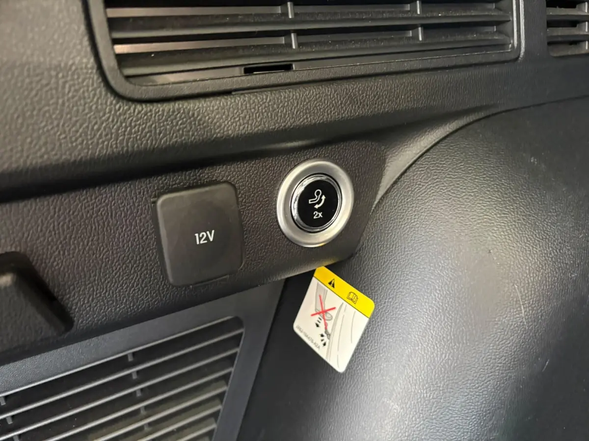 2.5 PHEV Titanium ALL WEATHER BANDEN | APPLE CARPLAY | ELEKTRISCH WEGKLAPBARE TREKHAAK | CRUISE CONTROL | DEALER ONDERHOUDEN