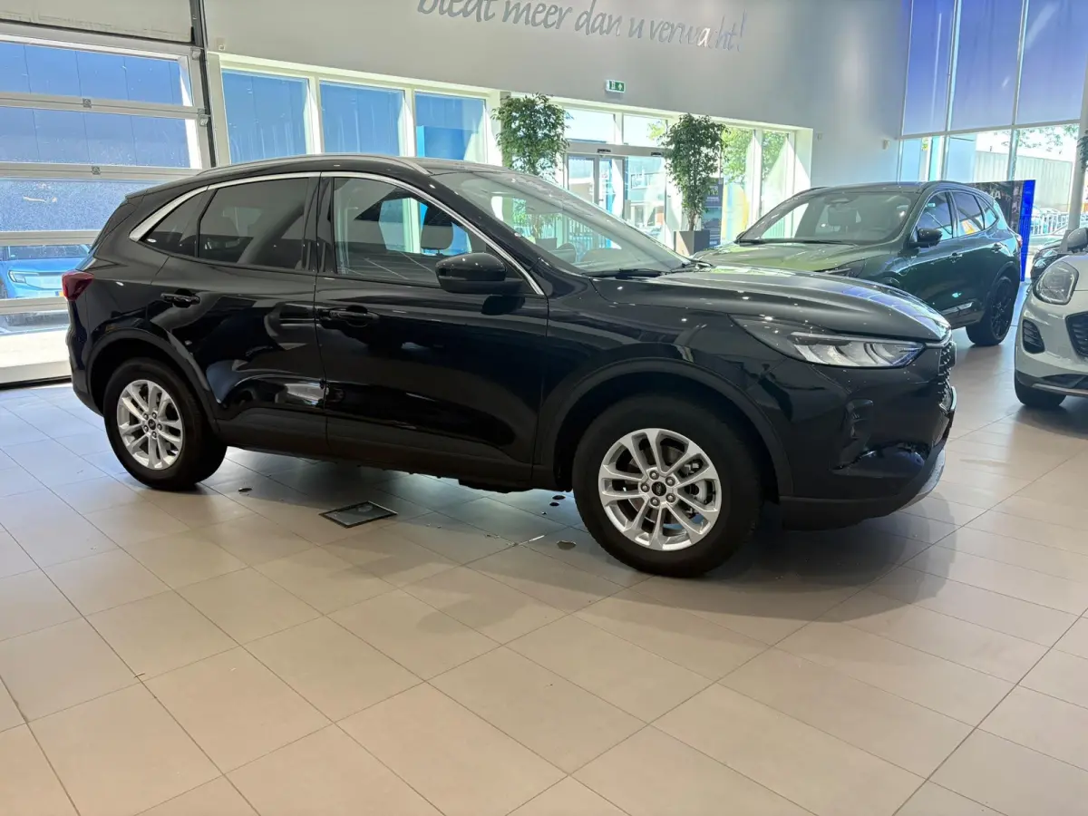 2.5 PHEV Titanium ALL WEATHER BANDEN | APPLE CARPLAY | ELEKTRISCH WEGKLAPBARE TREKHAAK | CRUISE CONTROL | DEALER ONDERHOUDEN