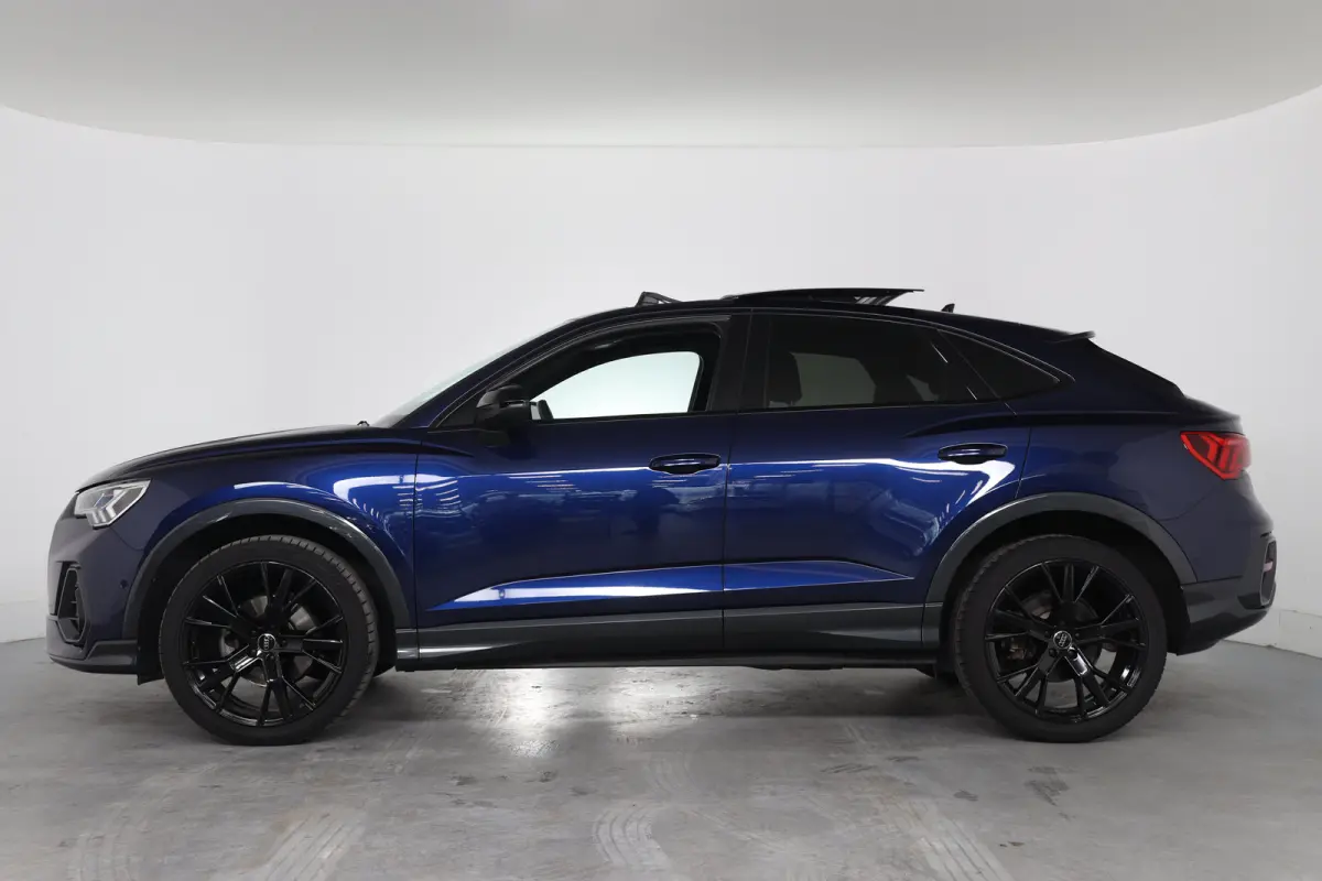 35 TFSI Business Edition | Open Dak | Black Pack | Sportstoelen | LED | Virtual | Sfeerverlichting | Cruise | keyless | Elk. Achterklep | Parkeersensoren V+A | Lichtmetalen Velgen