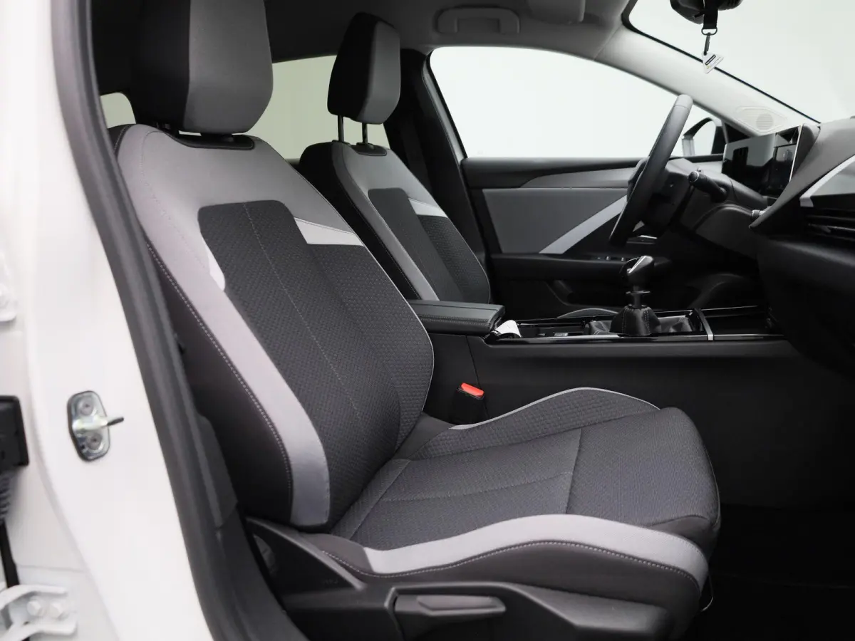 1.2 Turbo Edition | 110pk | 40.000km | Apple Carplay/Android Auto | Parkeersensoren Voor + Achter |