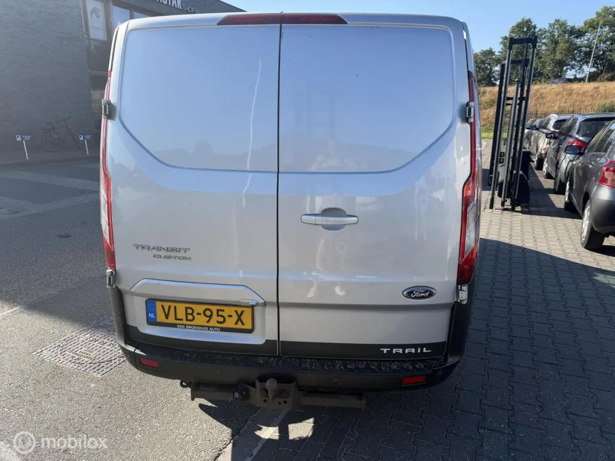 300 2.0 TDCI L1H1 Trail koel auto