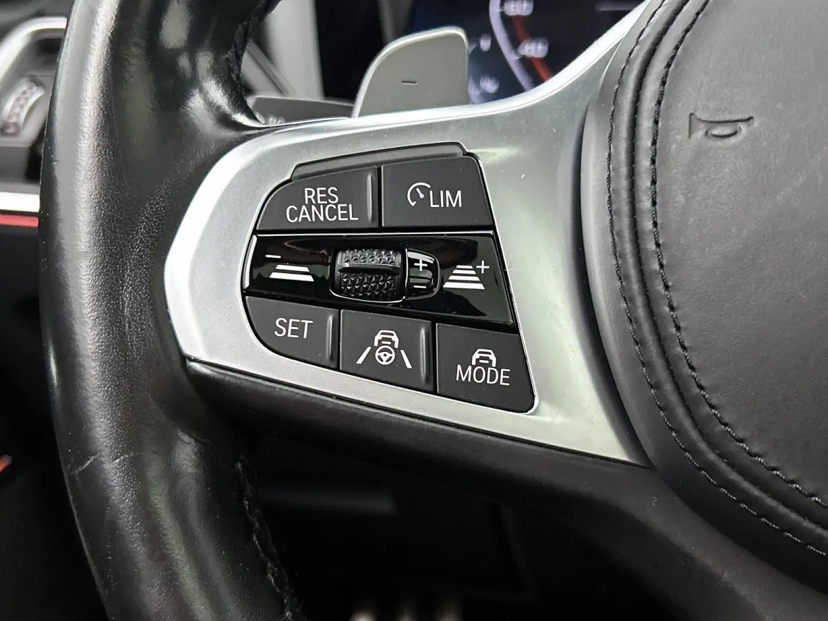 M340i xDrive High Executive | PANORAMADAK | 360 CAMERA | SPORTSTOELEN | HEAD UP | APPLE CARPLAY - ANDROID AUTO | MEMORY | ELEKTRISCHE KOFFERKLEP | HARMAN KARDON | STOELVERWARMING | ADAPTIVE 