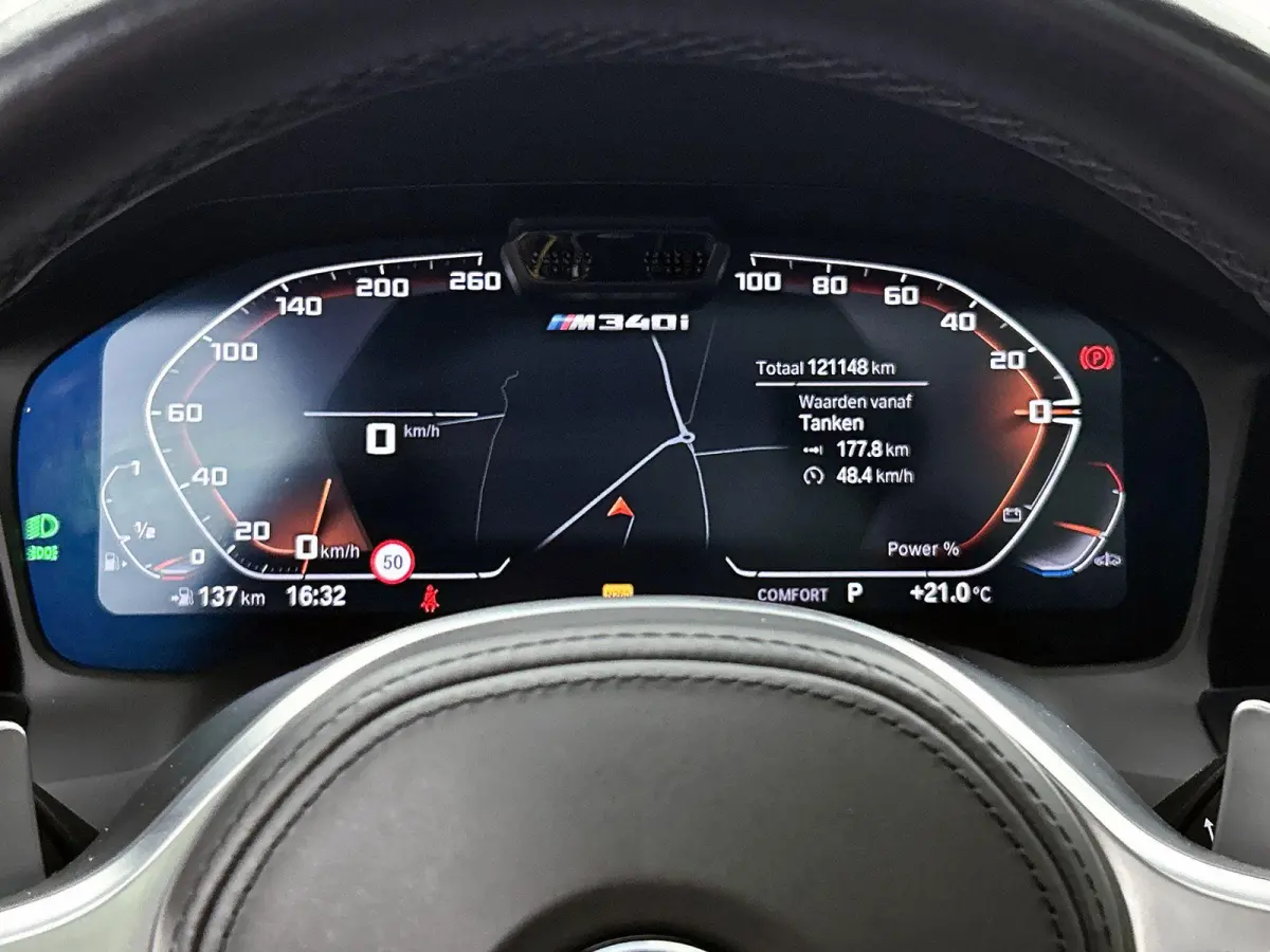 M340i xDrive High Executive | PANORAMADAK | 360 CAMERA | SPORTSTOELEN | HEAD UP | APPLE CARPLAY - ANDROID AUTO | MEMORY | ELEKTRISCHE KOFFERKLEP | HARMAN KARDON | STOELVERWARMING | ADAPTIVE 