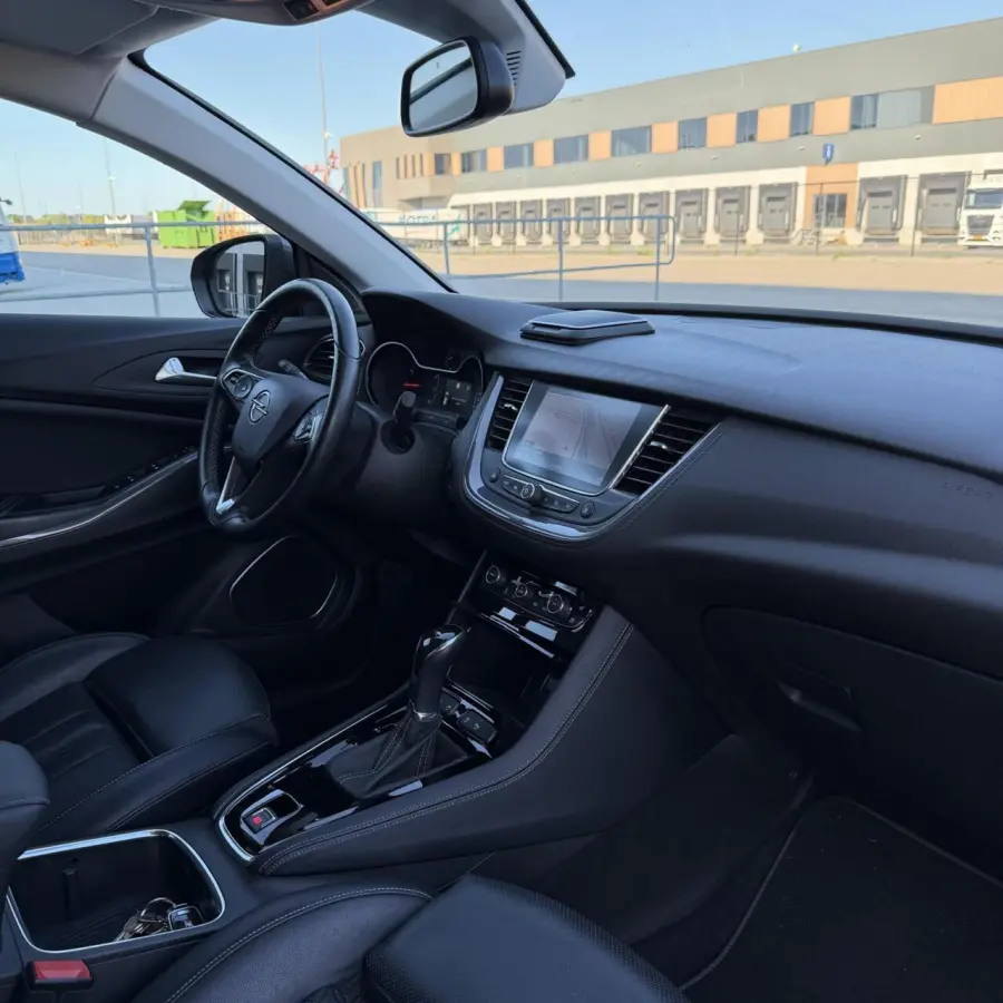 1.2 Innovation 2018 | Automaat | Leder