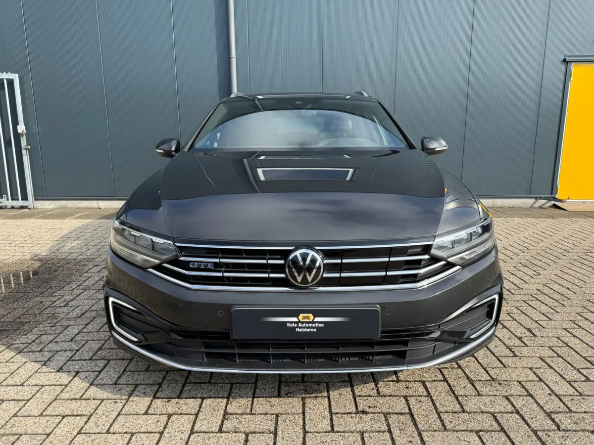 1.4 TSI PHEV GTE * Panoramadak * AUTOMAAT * Navigatiesysteem * 18 Inch Velgen *