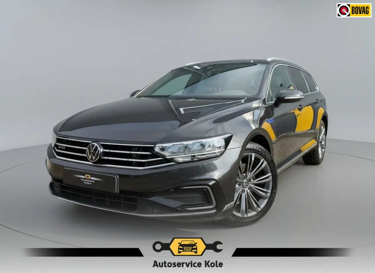 1.4 TSI PHEV GTE * Panoramadak * AUTOMAAT * Navigatiesysteem * 18 Inch Velgen *