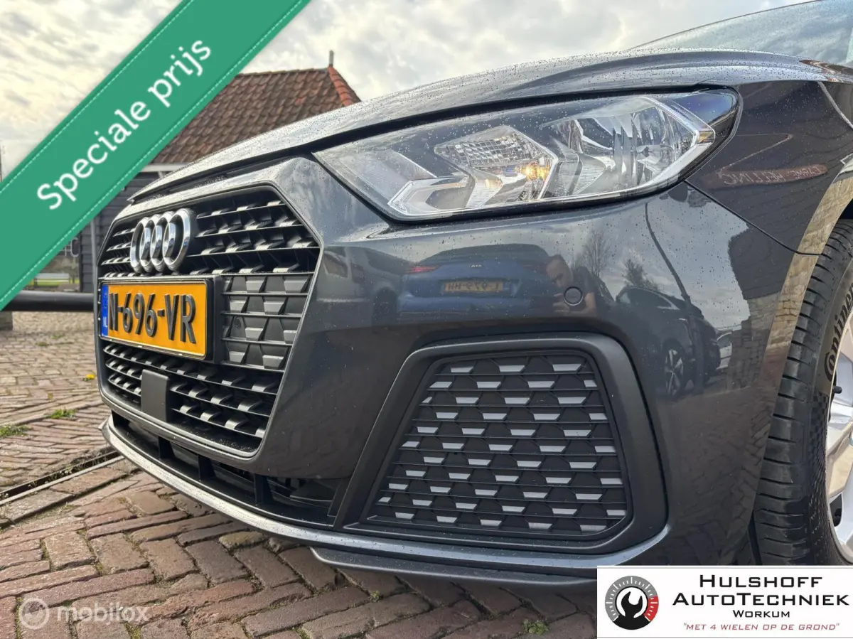 25 TFSI Pro Line NL-AUTO NAP CARPLAY ETC