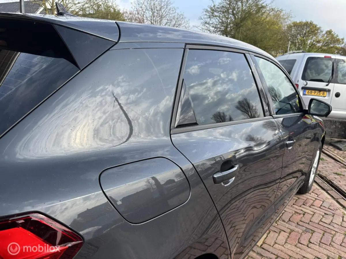 25 TFSI Pro Line NL-AUTO NAP CARPLAY ETC