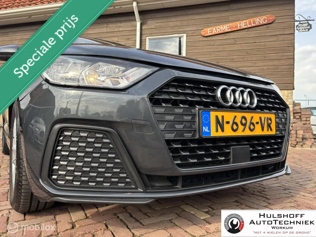 25 TFSI Pro Line NL-AUTO NAP CARPLAY ETC