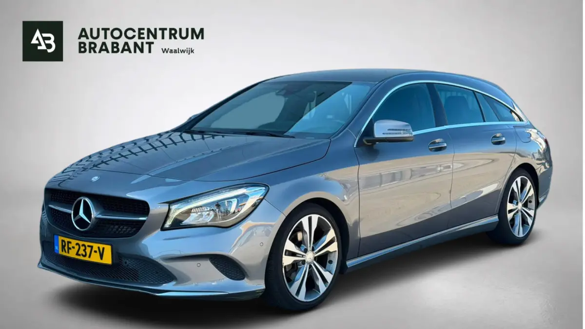 200 Ambition(NL-auto, Goed OndH, Navi, Carplay StoelV, Parkeersensoren V+A, Etc)