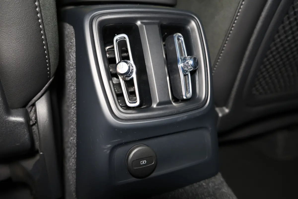 1.5 T5 R-Design AVM H&K CARPLAY MEMORY NAVI CLIMA ACC CAMERA STOELVW '22