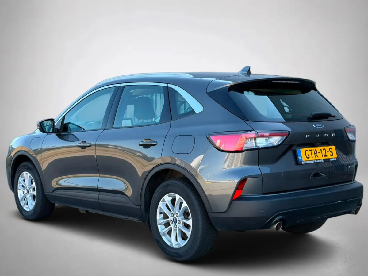 2.5 PHEV Titanium(Goed OnderH, Navi, Parkeersensor V+A, Cruise Con, Digitale Dash, Etc)