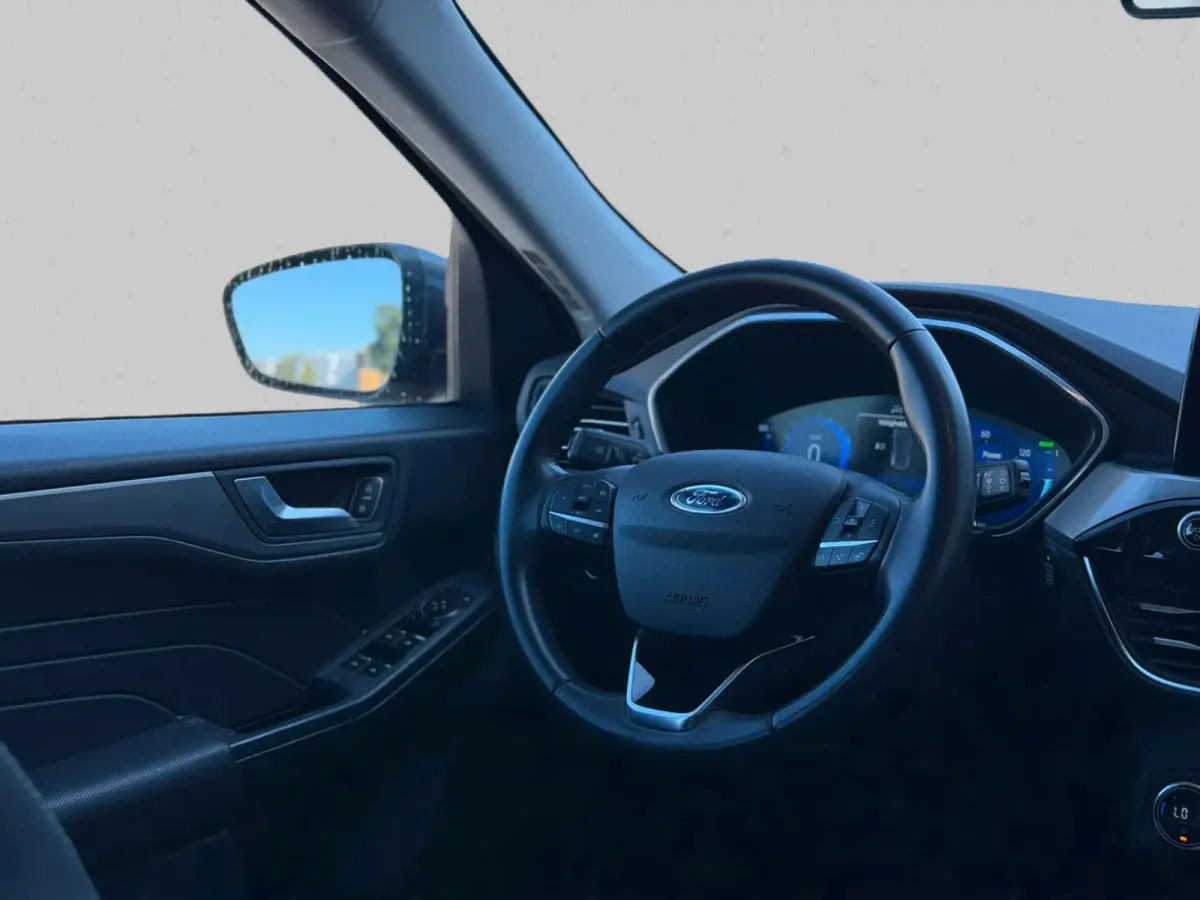 2.5 PHEV Titanium(Goed OnderH, Navi, Parkeersensor V+A, Cruise Con, Digitale Dash, Etc)