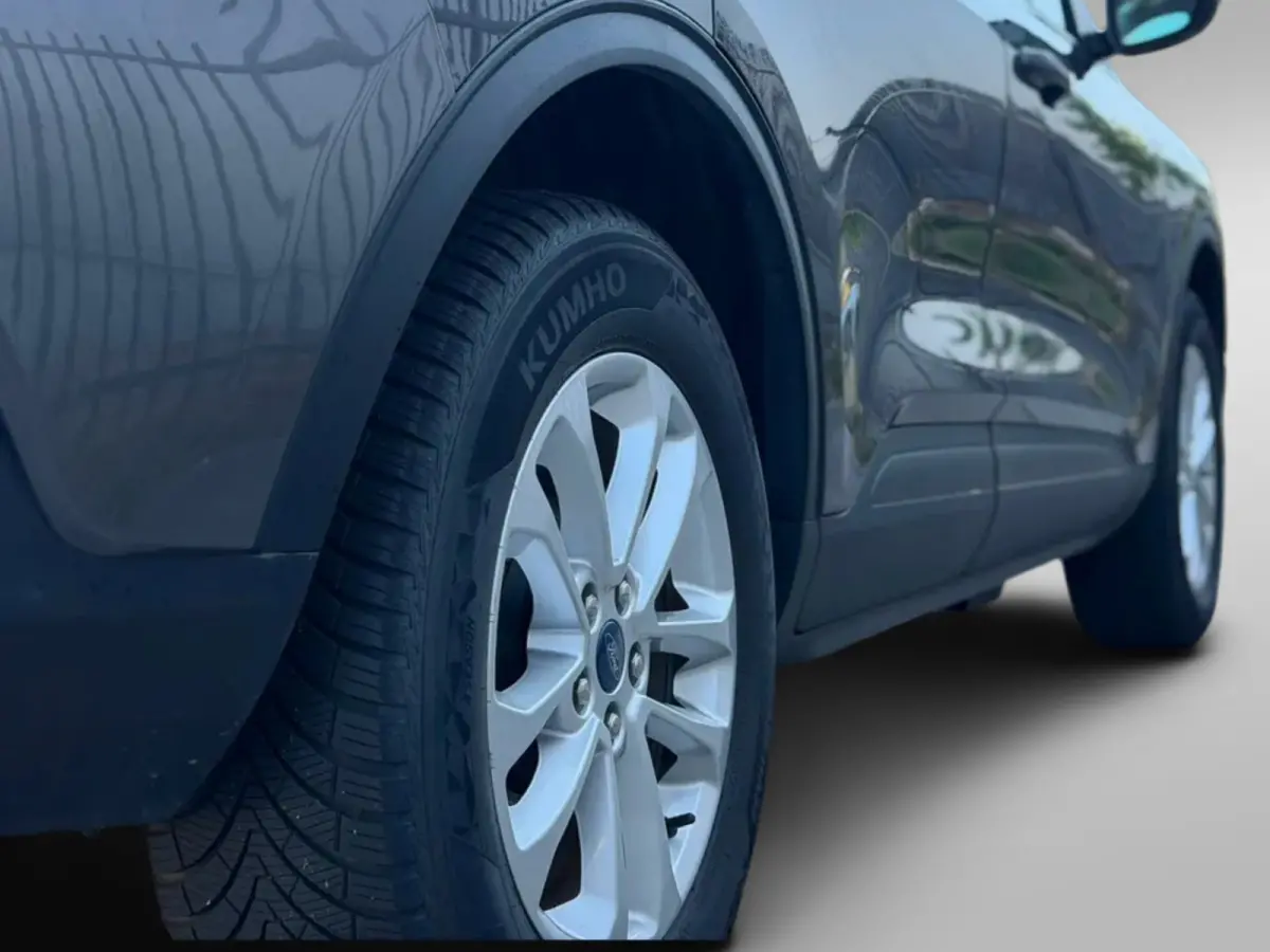 2.5 PHEV Titanium(Goed OnderH, Navi, Parkeersensor V+A, Cruise Con, Digitale Dash, Etc)