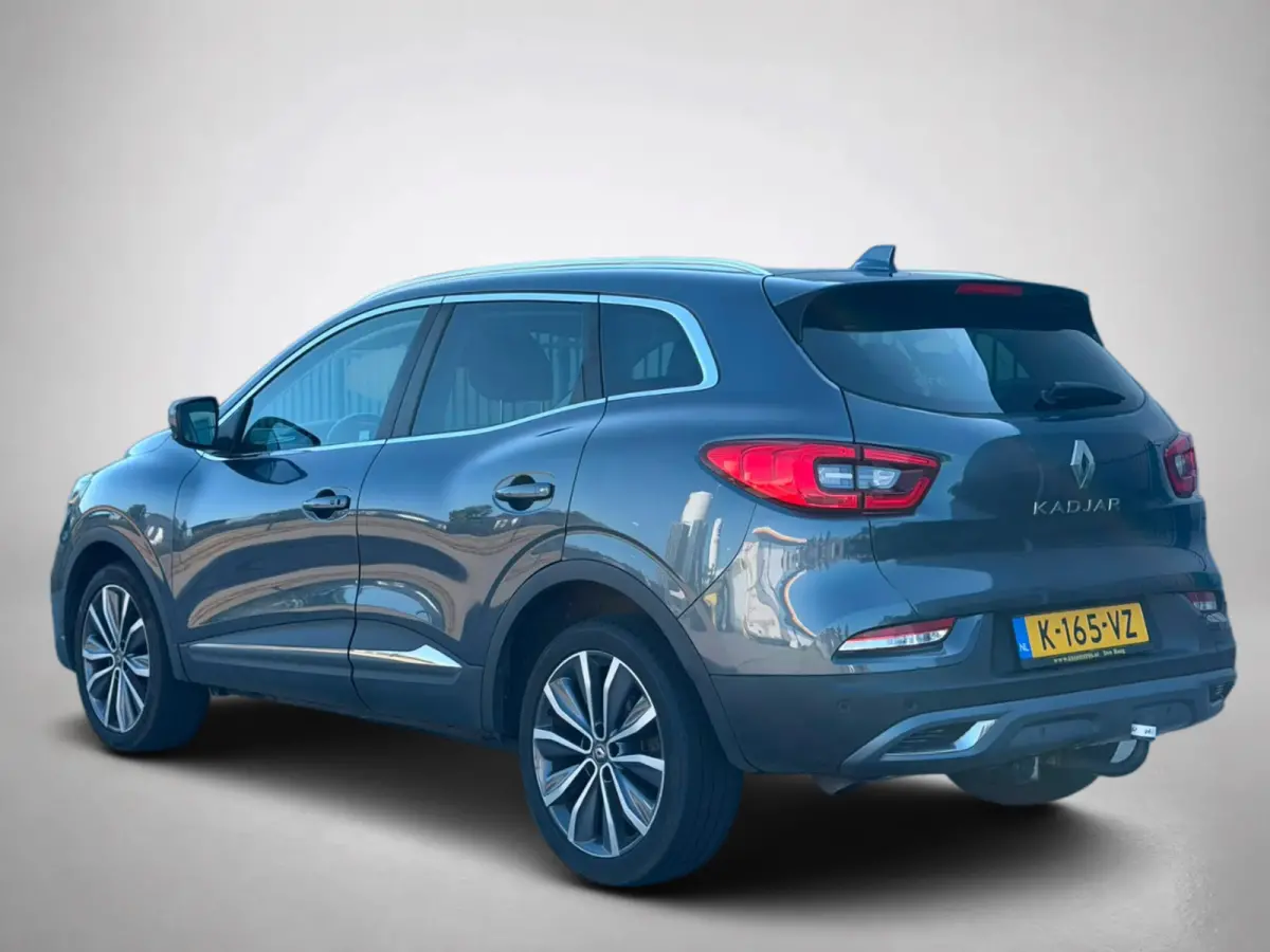 1.3 TCe Intens(Goed OnderH, Trekhaak, StoelV, Navi, Parkeersensoren V+A, Etc)