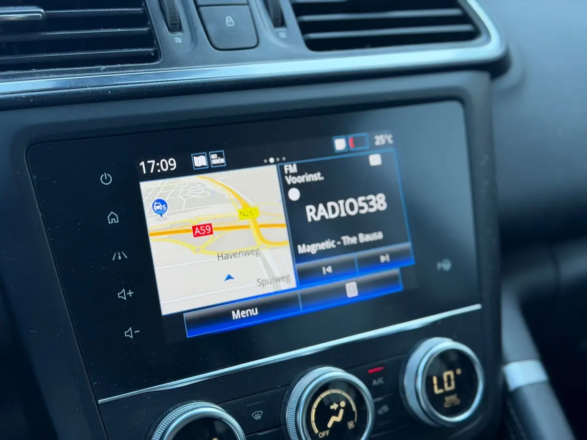 1.3 TCe Intens(Goed OnderH, Trekhaak, StoelV, Navi, Parkeersensoren V+A, Etc)