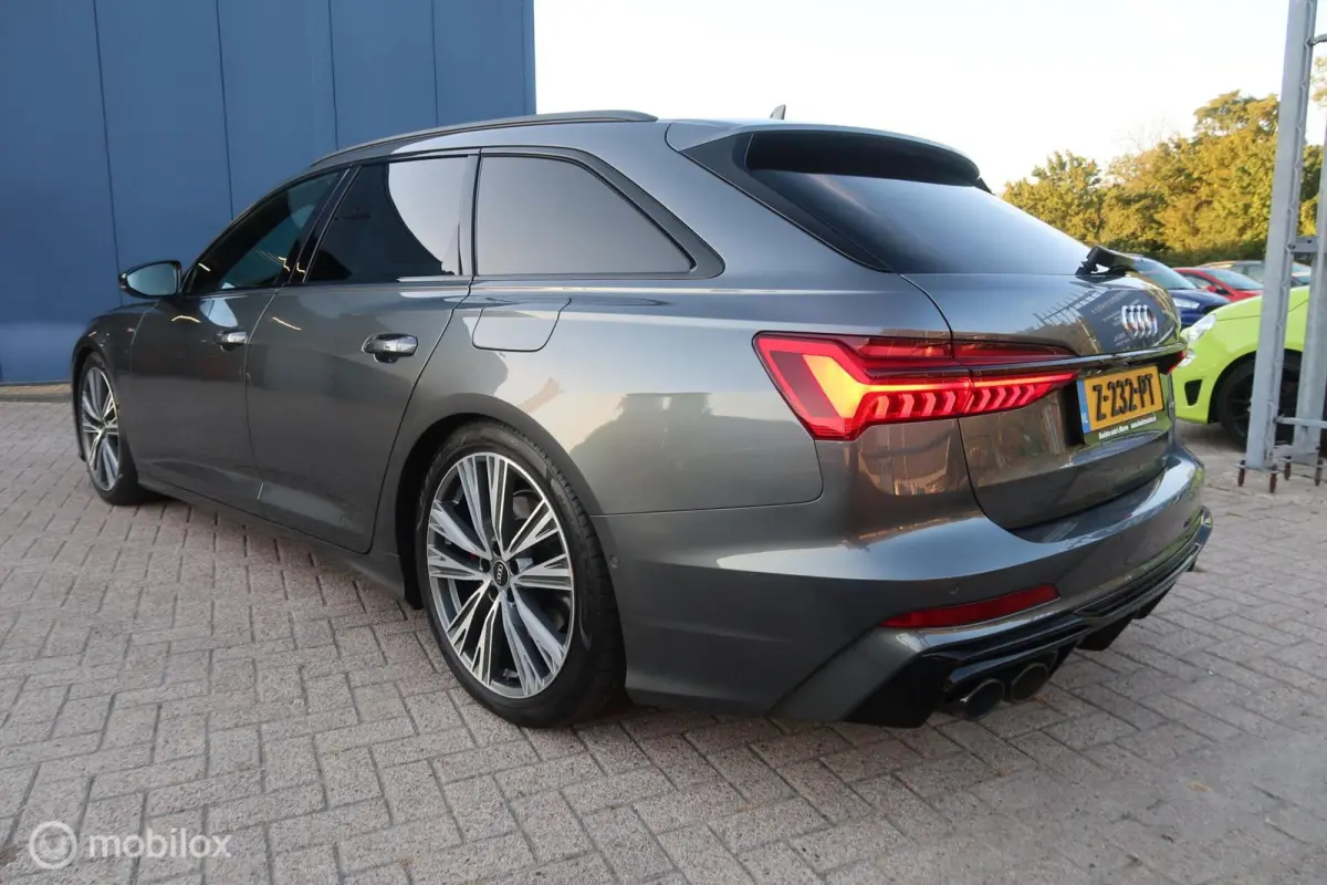 55 TFSI e quattro Competition TREKHAAK