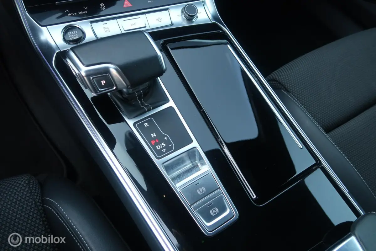 55 TFSI e quattro Competition TREKHAAK