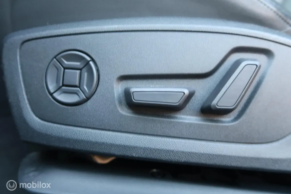 55 TFSI e quattro Competition TREKHAAK