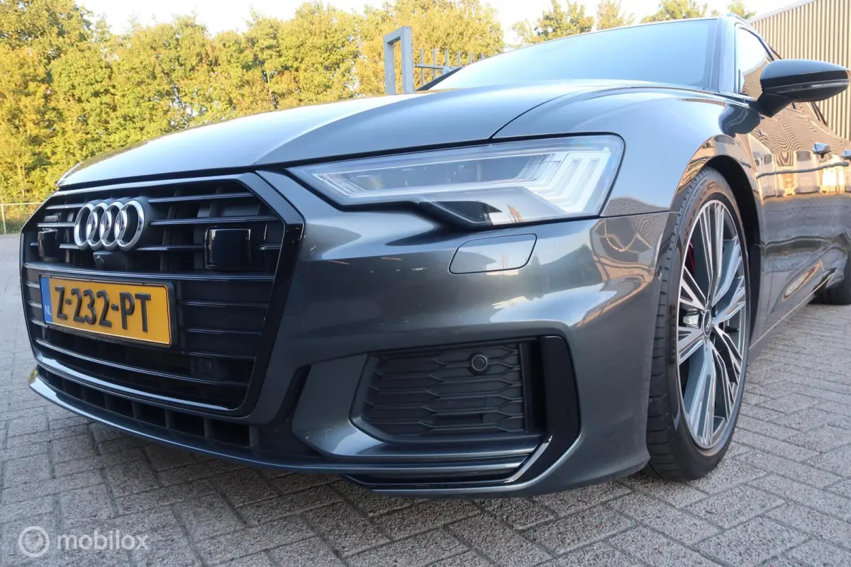 55 TFSI e quattro Competition TREKHAAK
