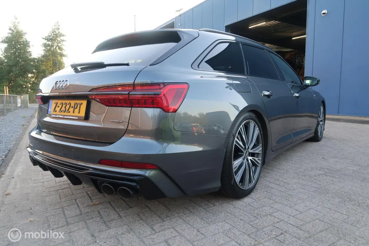 55 TFSI e quattro Competition TREKHAAK