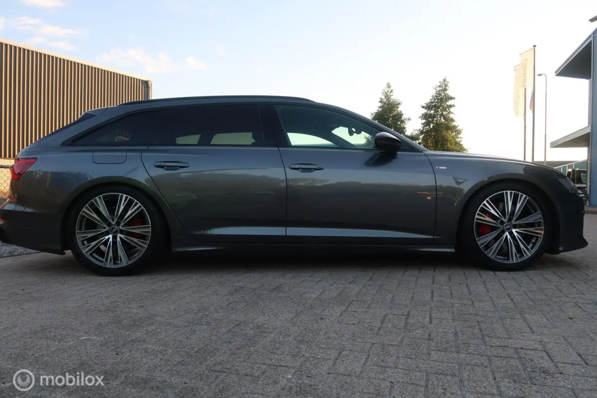 55 TFSI e quattro Competition TREKHAAK
