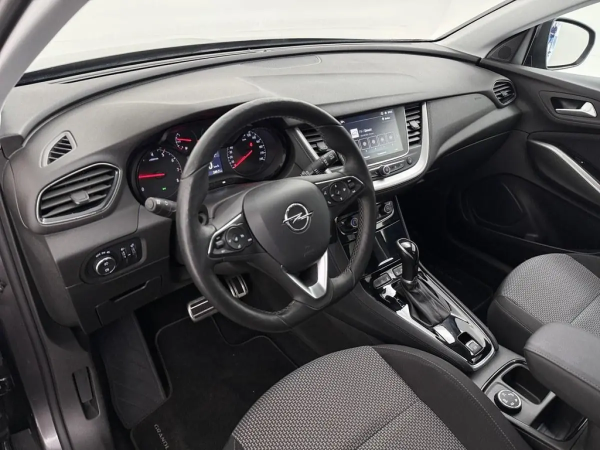 1.2 Turbo Automaat Trekhaak/Winterpakket/18inch/ Nav/CarPlay