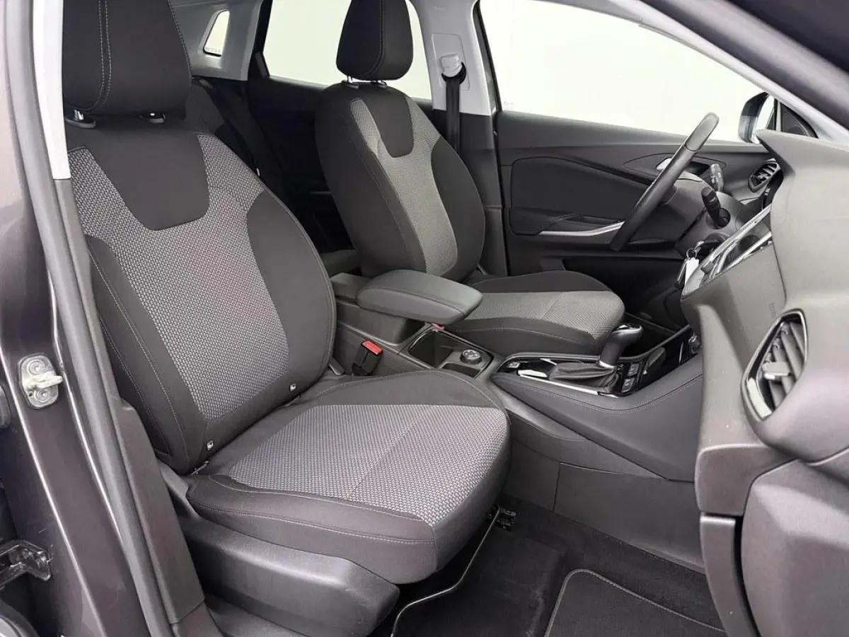 1.2 Turbo Automaat Trekhaak/Winterpakket/18inch/ Nav/CarPlay