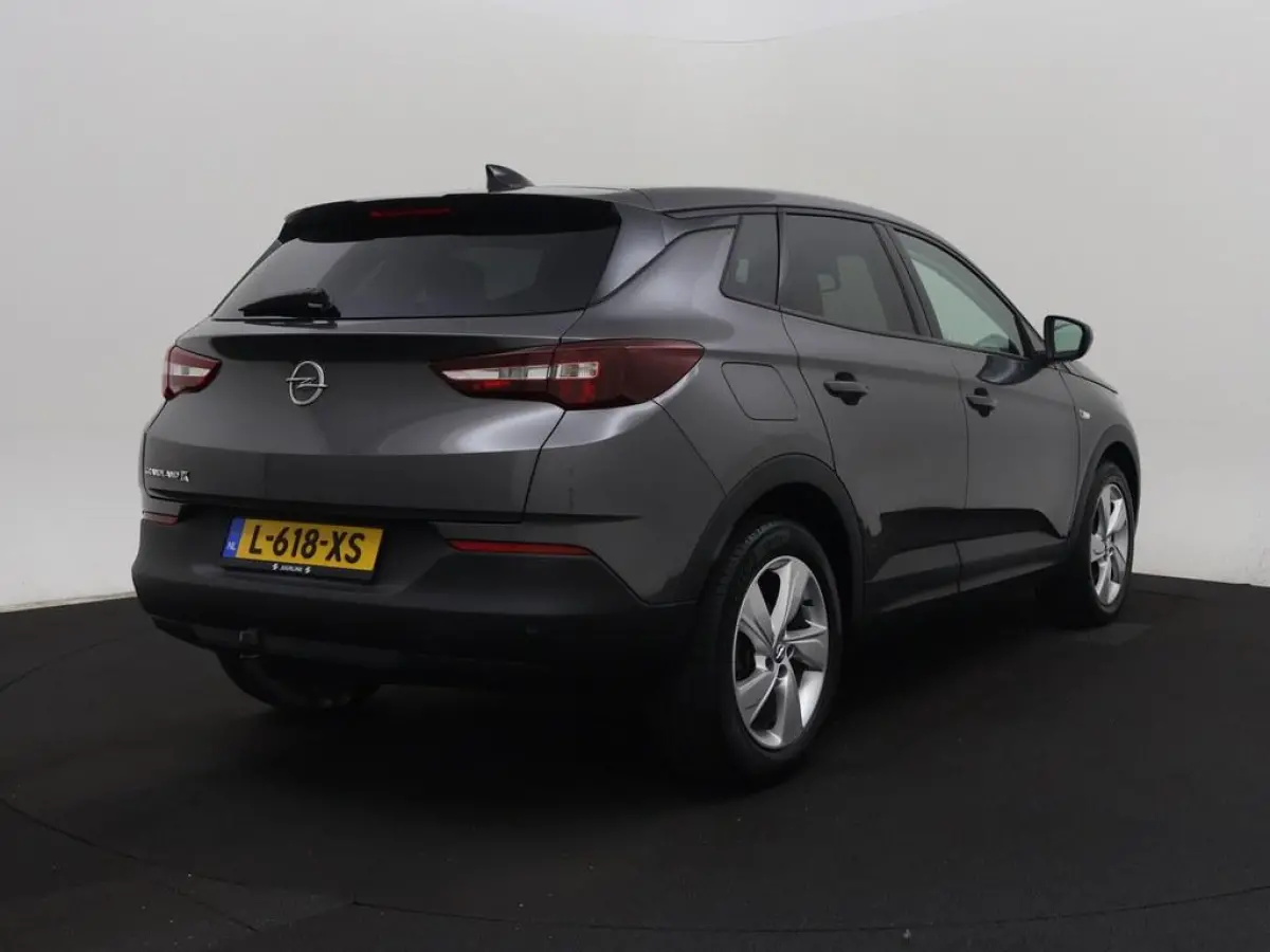 1.2 Turbo Automaat Trekhaak/Winterpakket/18inch/ Nav/CarPlay