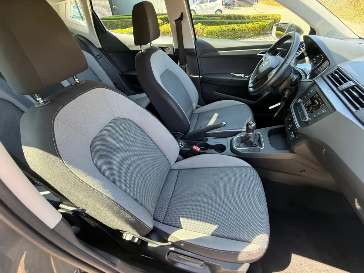 1.0 TSI FR EERSTE EIG I CARPLAY I 1E EIG I PDC I CLIMA I NWE BANDEN