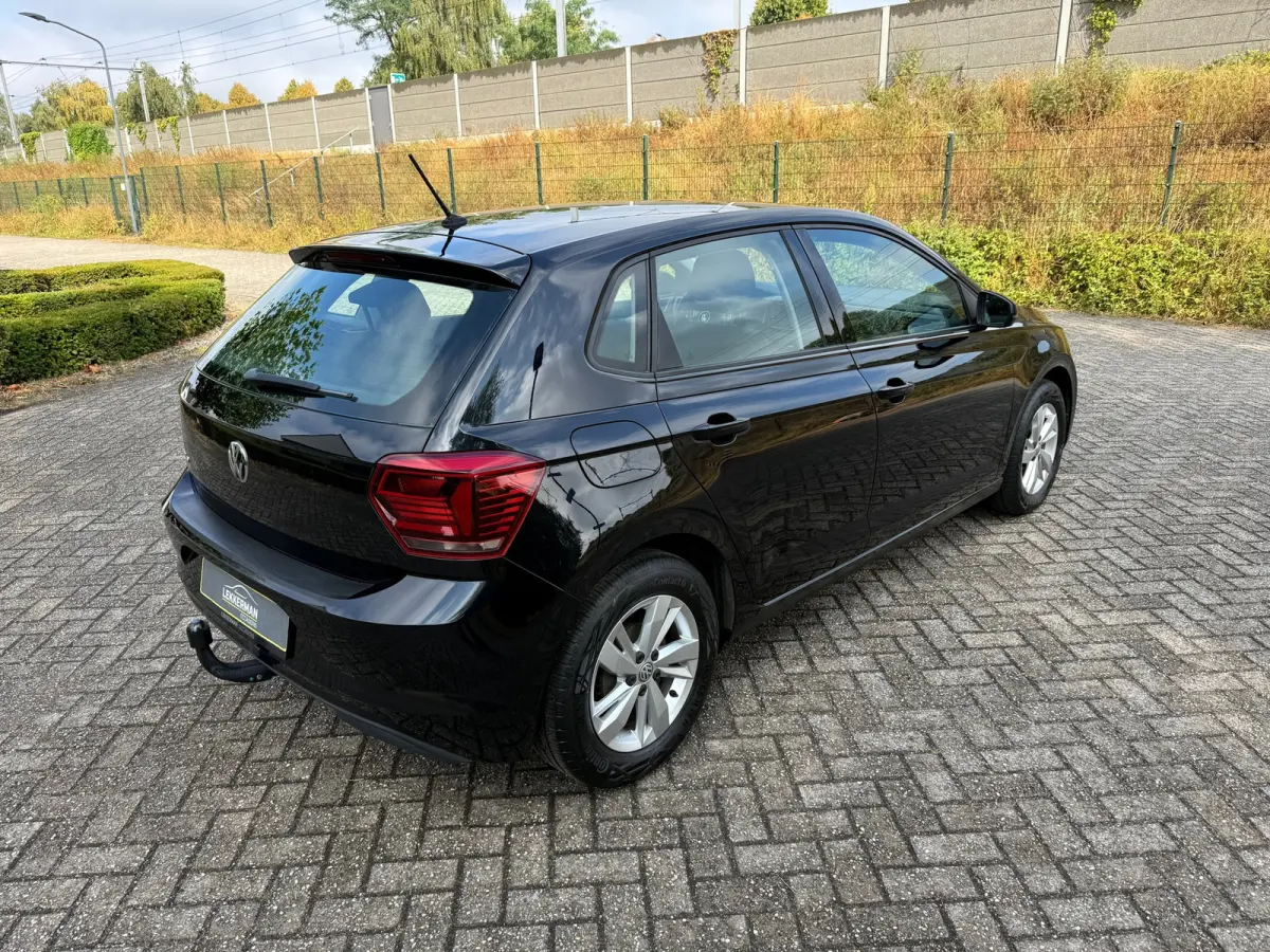 1.0 TSI Highline DSG I LED I TREKHAAK I BLUETOOTH I NWE APK