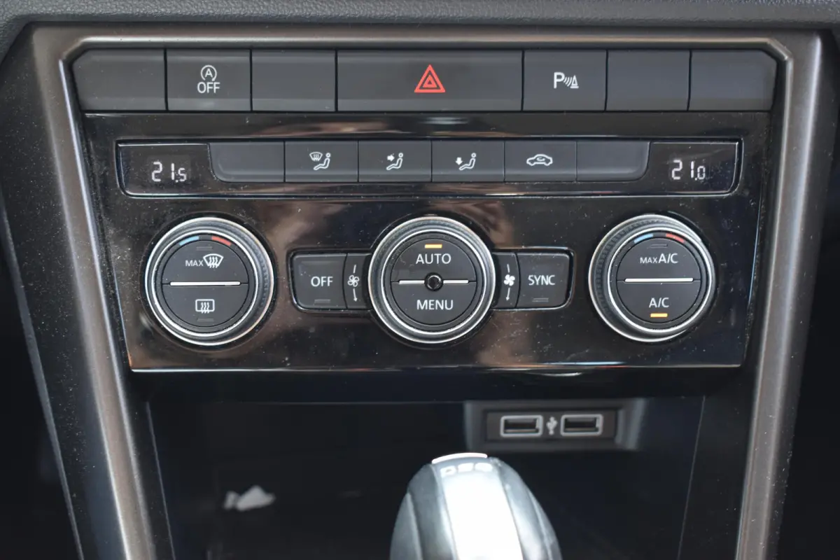 1.5 TSI Style Automaat | Carplay Navigatie | ACC | PDC | 12 mnd BOVAG garantie | Whatsapp 06-53188999